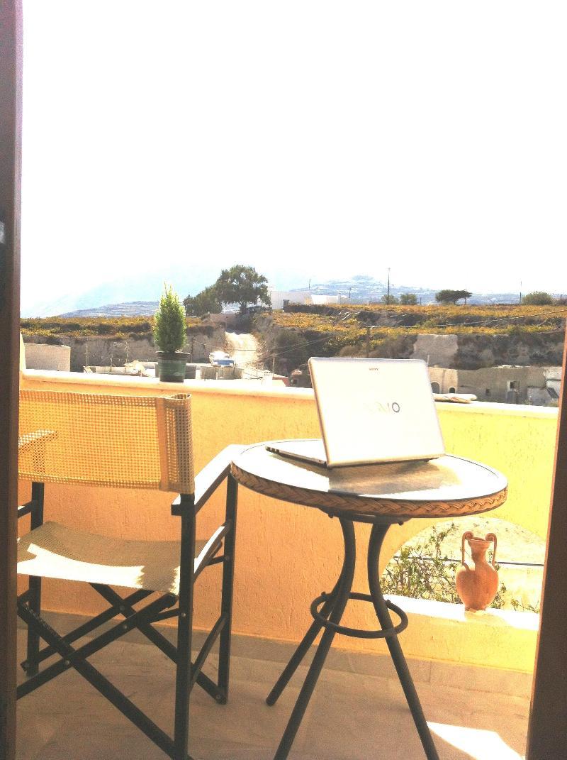 Emmanouela Studios & Villas Karterados  Exteriör bild